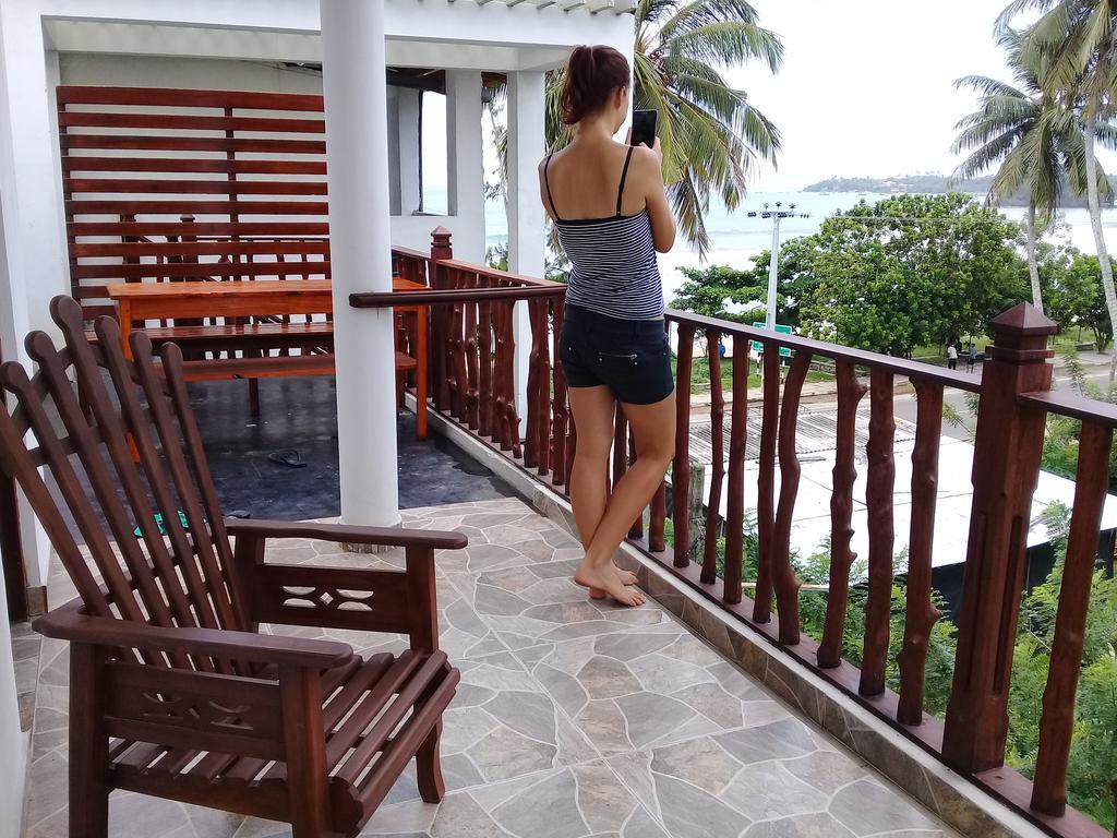 Bed and Breakfast Open Sky Weligama Exterior foto